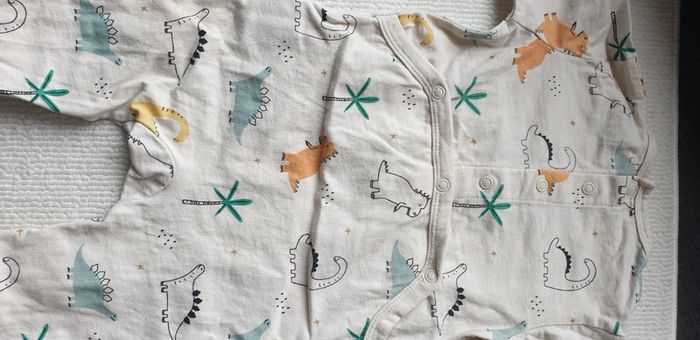 Pyjama fin dino 9 mois - photo numéro 5