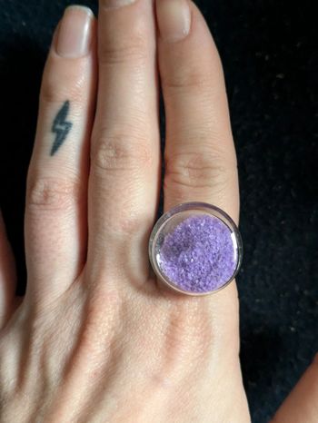 Bague en verre ronde style pylônes