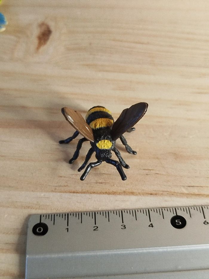 Collecta Bourdon Figurine insecte de la campagne - photo numéro 6