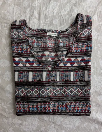 Blouse motifs aztèque