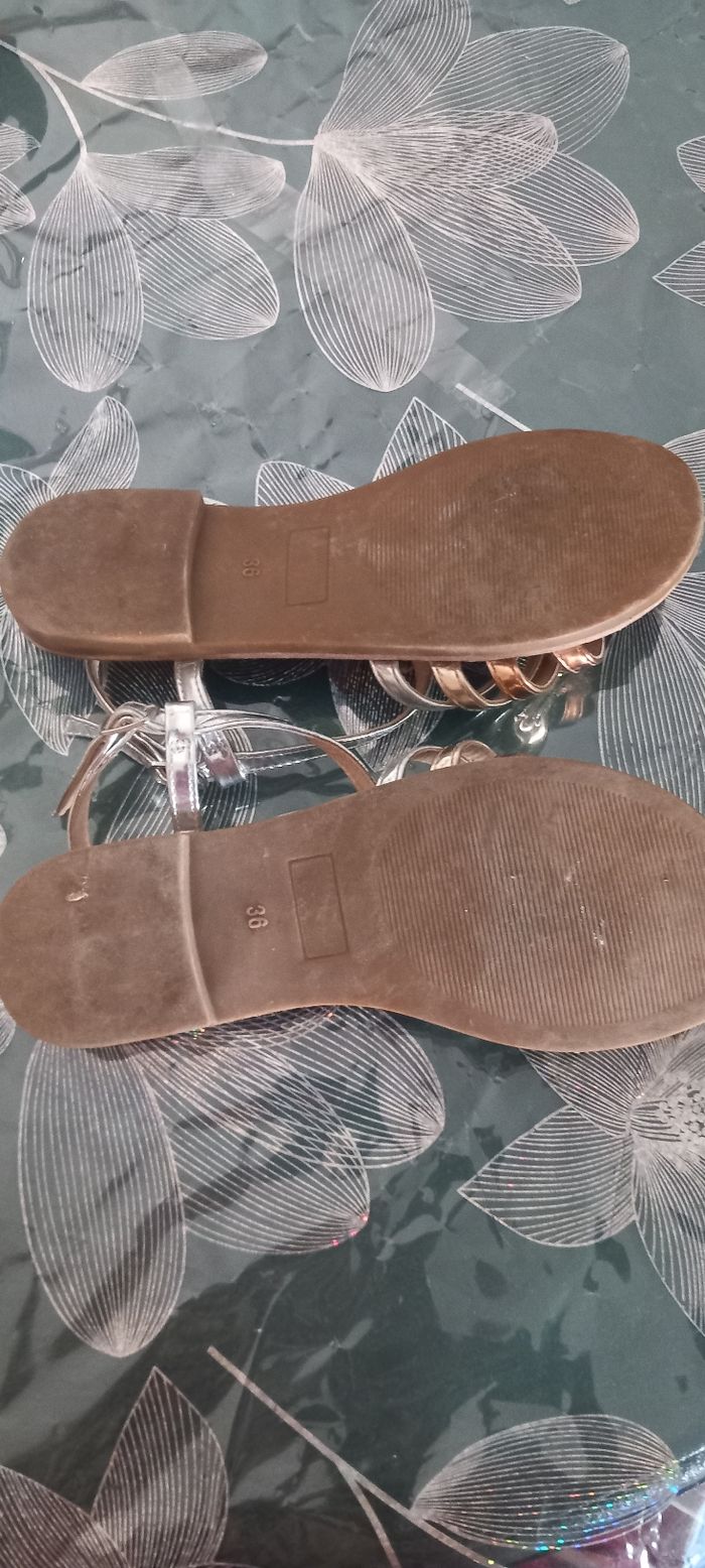 Nue pied t36 - photo numéro 3