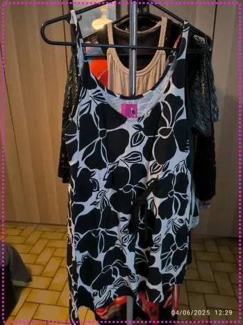 Tunique noire/blanche (M)