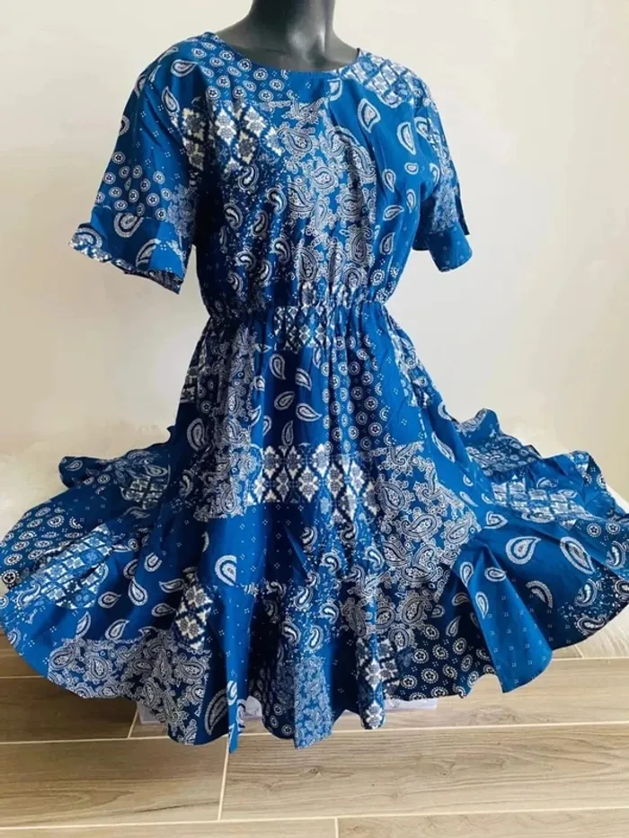 Belle robe été bleu à motif femme 40/L coton grace &mila
