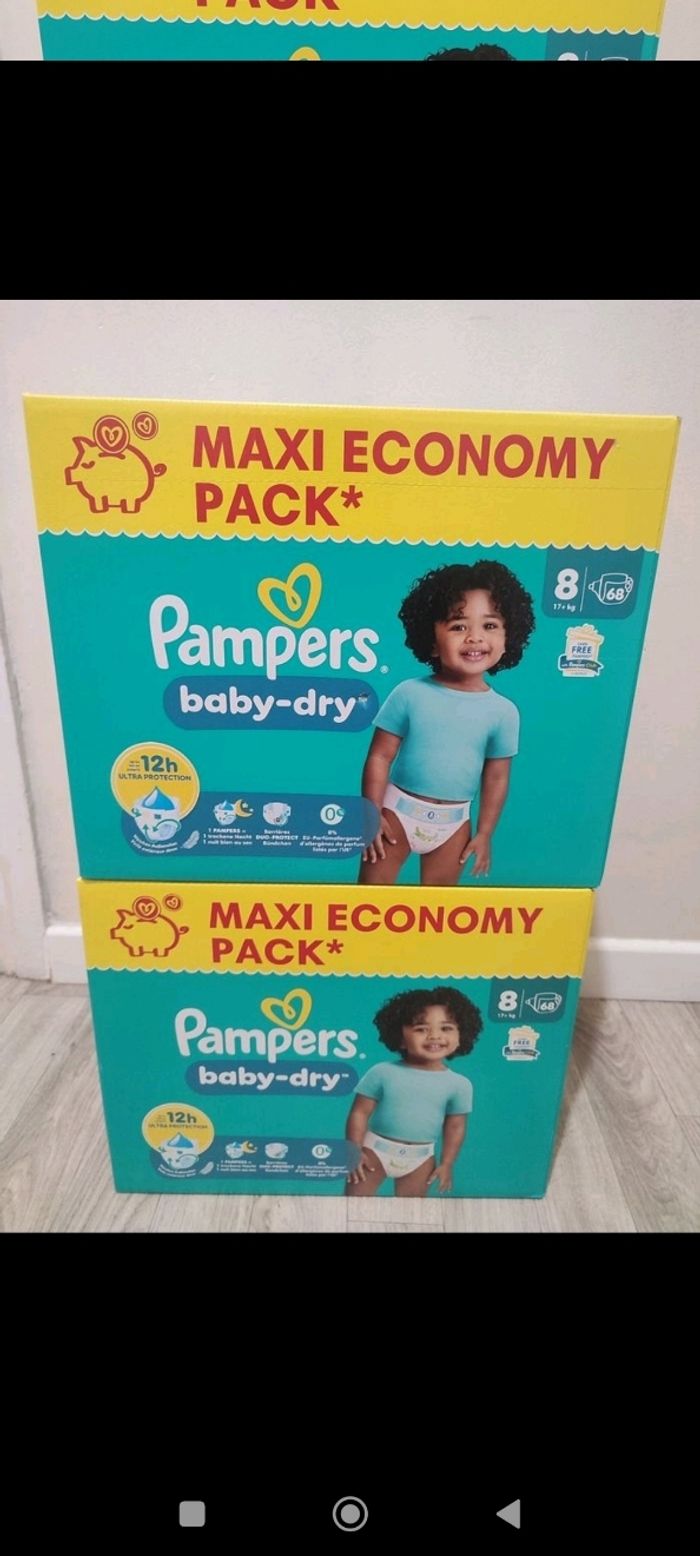 Couche Pampers taille8
