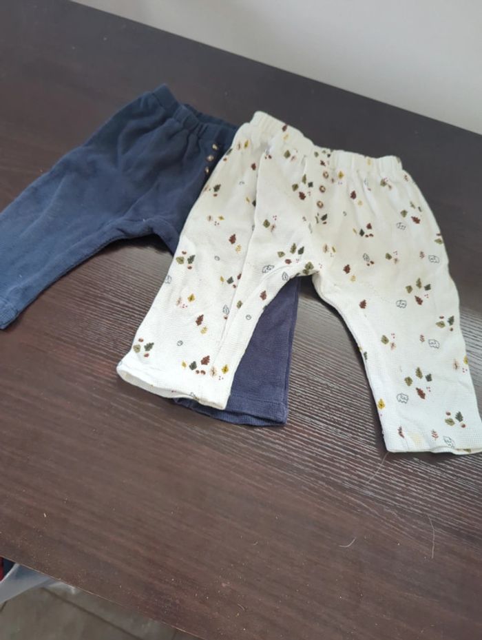 2 pantalons