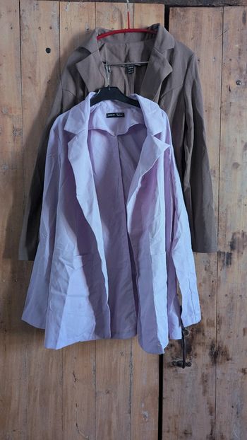 Les 2 vestes de tailleur Shein 10 €