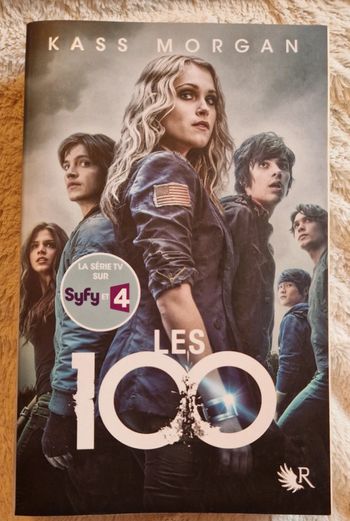 Les 100 tome 1 kass morgan en excellent état