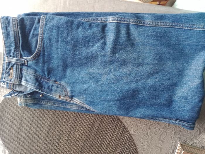 Jeans bon - photo numéro 3