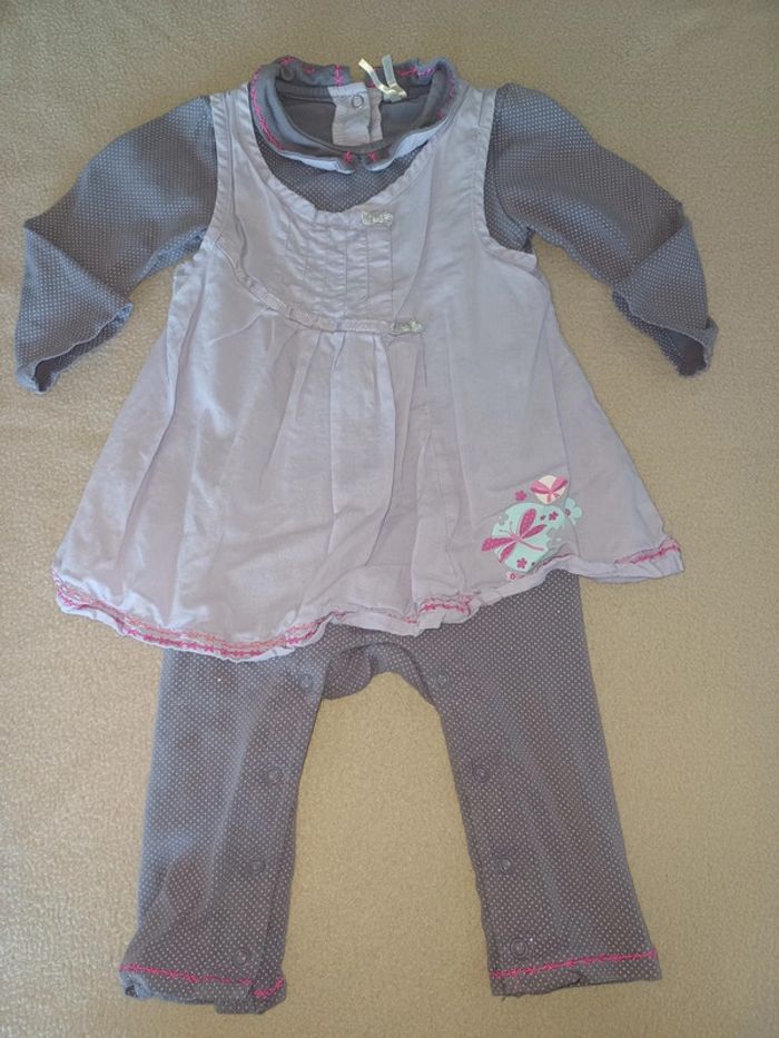 Magnifique combinaison 12 mois fille