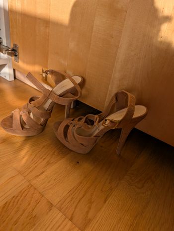 Sandales à talons 