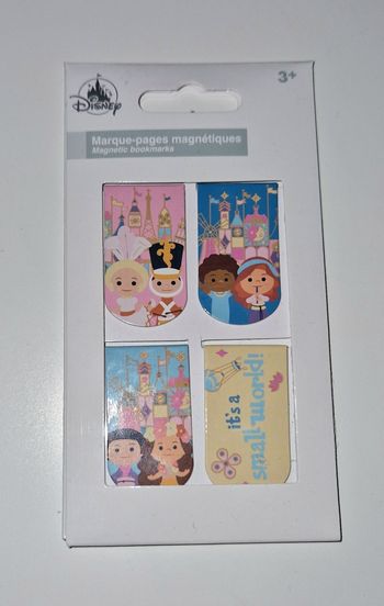 Lot de 4 marques pages Disneyland Paris it's a small word neuf
