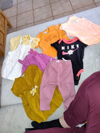 Lots vêtements 6mois 