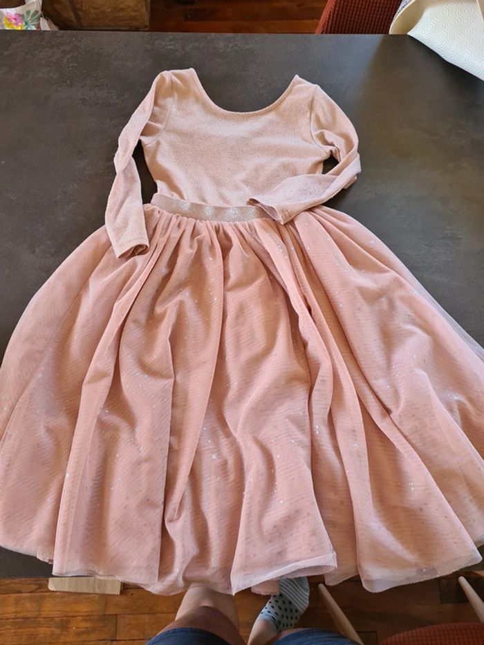 Robe rose