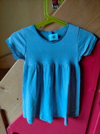 Jolie robe Petit Bateau 2 ans