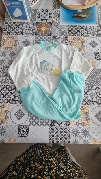 Pyjama taille 4 ans