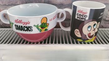 Bol et mug Kellogg's 