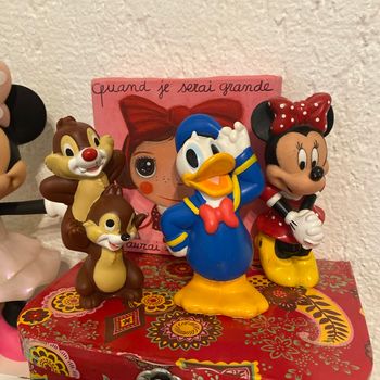 3 figurines Disney