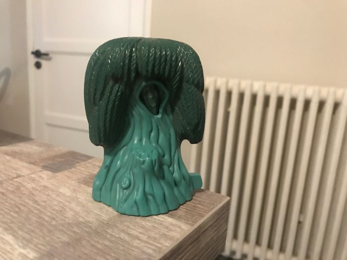 Figurine mère feuillage pocahontas disney