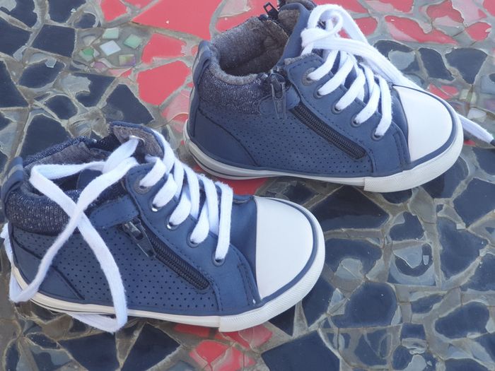 1 paire chaussure bleu haute avec zip de chaque coté taille 23 - photo numéro 5