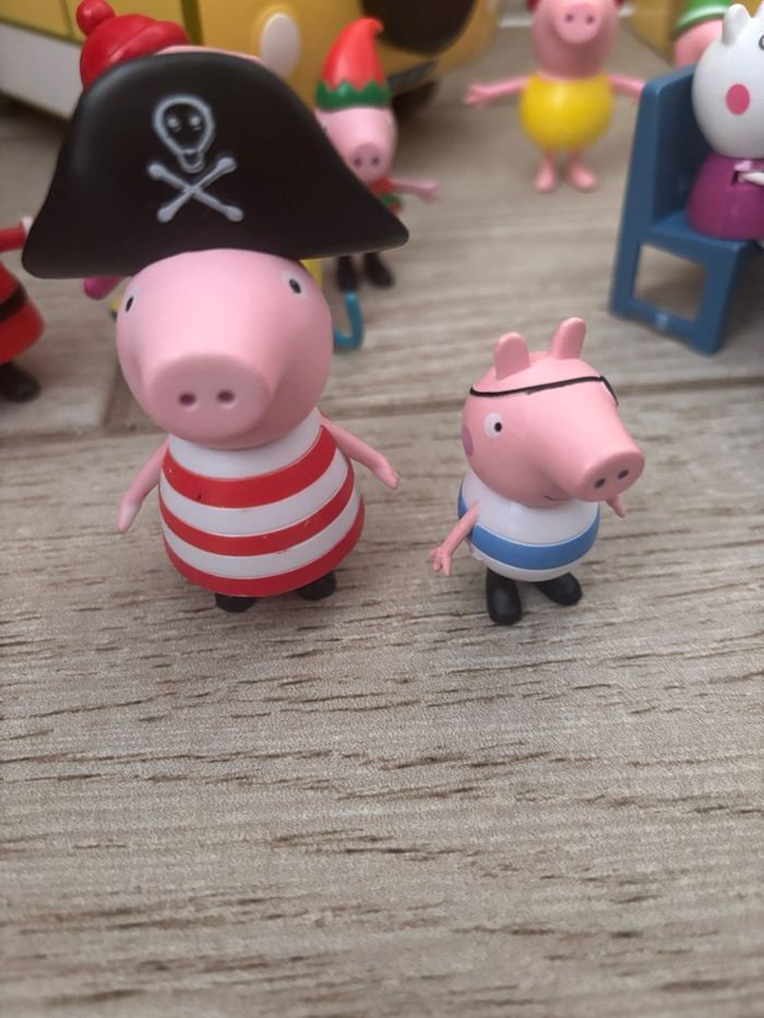 Maison et accessoires Peppa Pig - photo numéro 7