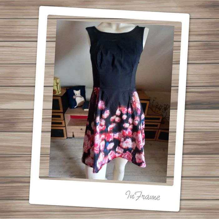 Jolie robe imprimée taille 36