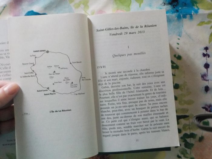 3 Michel Bussi Maman a tort Ne lâche pas ma main Un avion sans elle Ed. Pocket - photo numéro 10