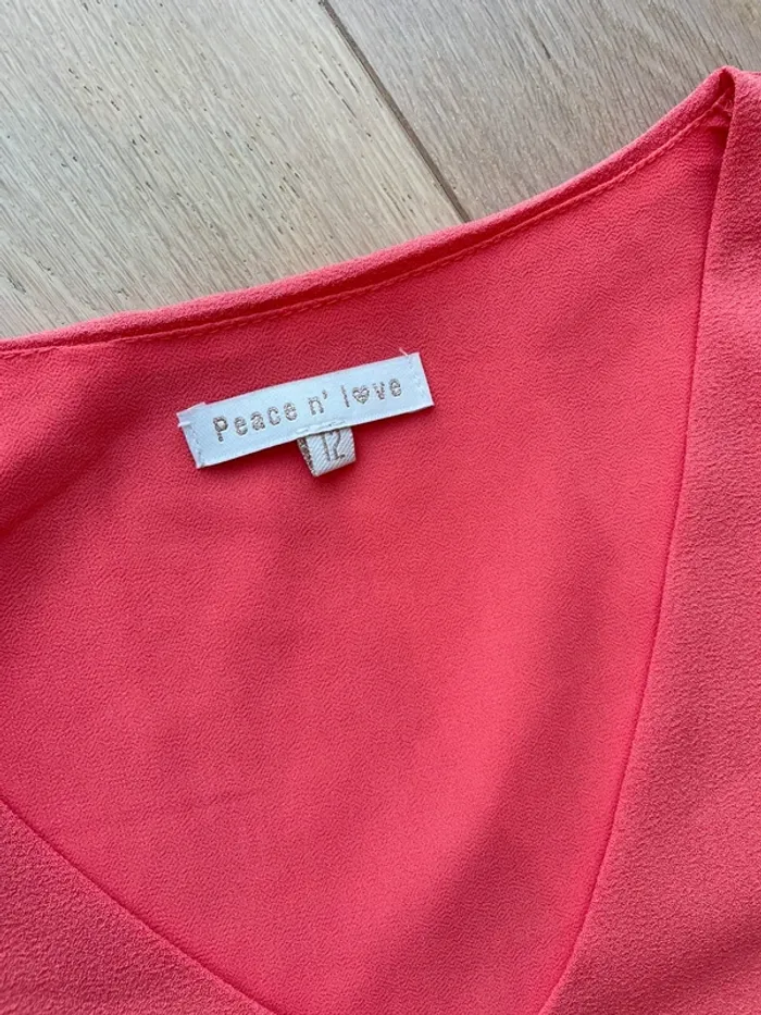 Blouse Peace n’love taille 2 neuve - photo numéro 2