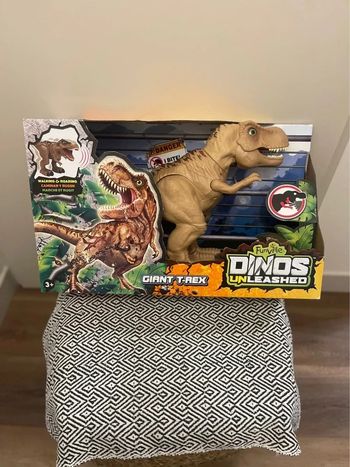 WDK - Giant T-rex Funville Dinos - dès 3 ans