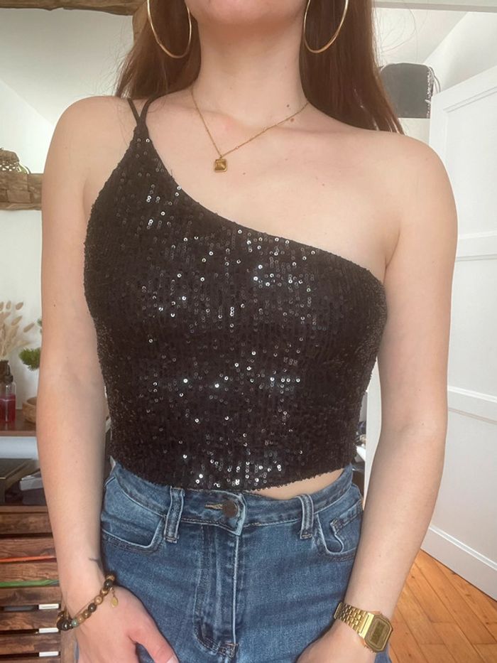 Tee shirt haut top court asymétrique noir à sequin sexy - photo numéro 2