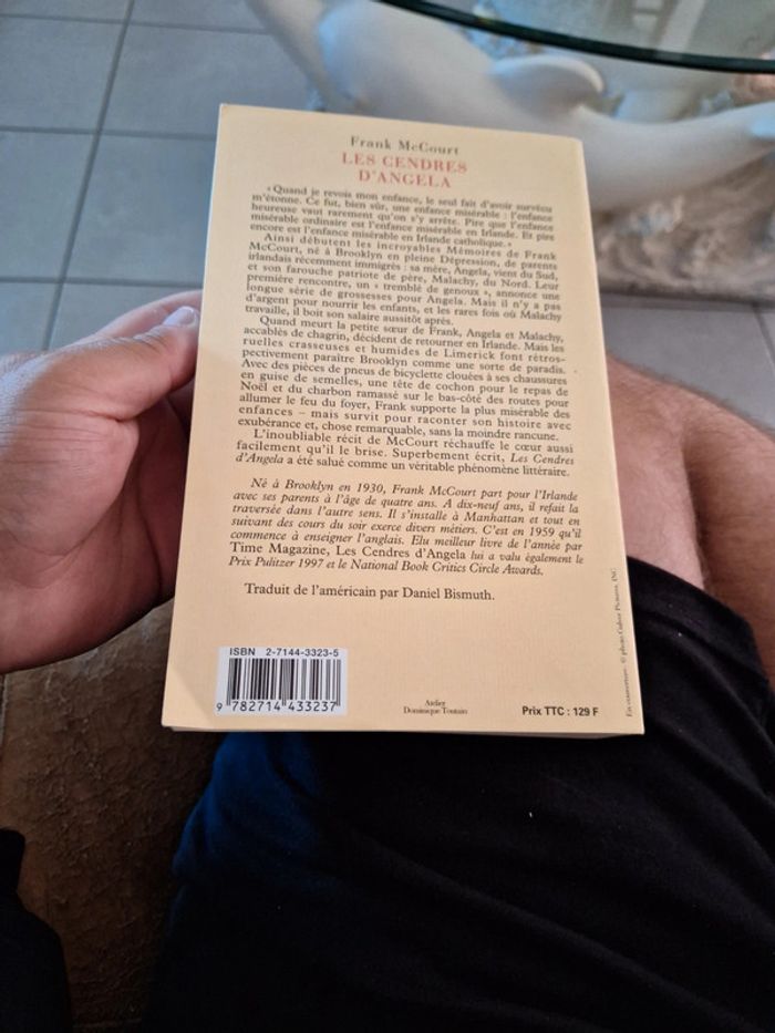 Livre les cendres d'angela - photo numéro 4