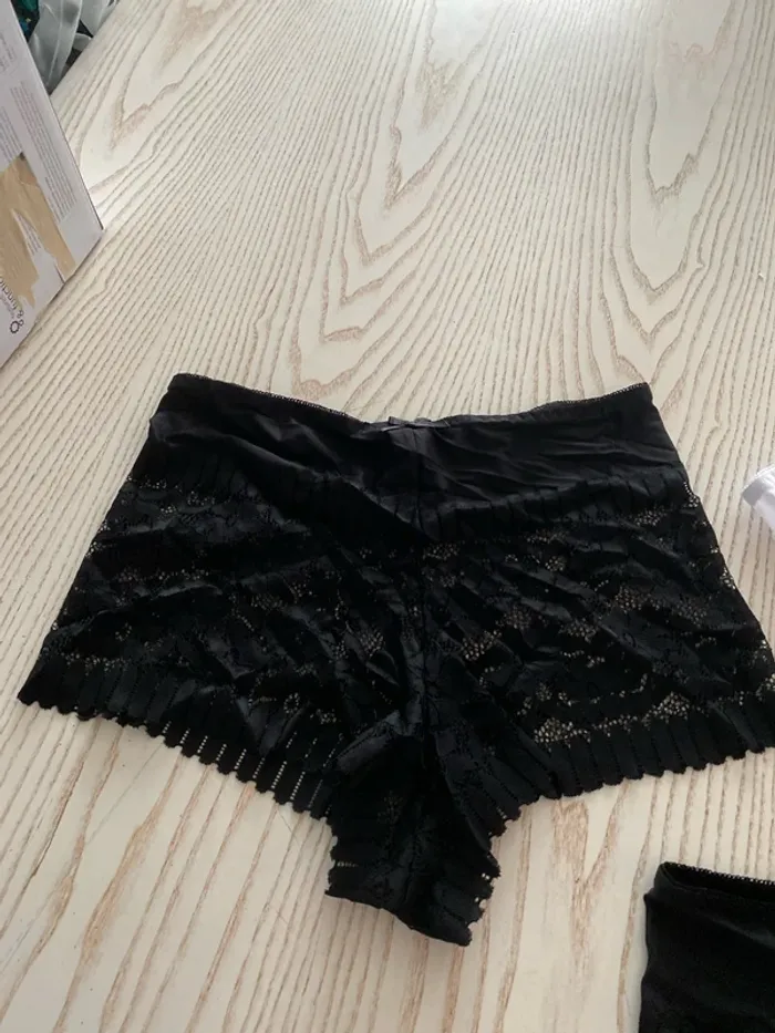 lot de 4 boxer dentelle blanc et noir taille L neuf emballé - photo numéro 4