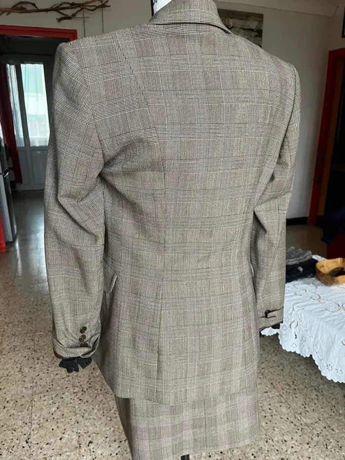 Tailleur jupe portefeuille Lola - photo numéro 7