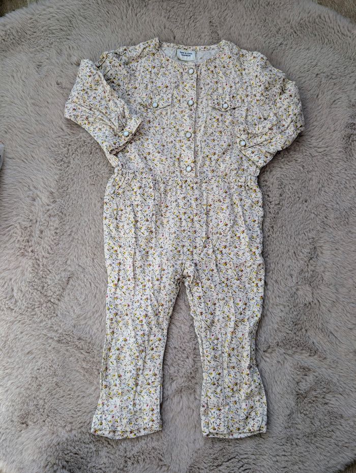 Combinaison bébé fille Tape à l’Œil 18 mois – fleurs pastel – très bon état