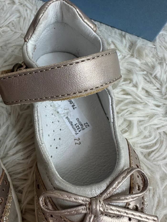 Paire de babies Franco Romagnoli taille 22 - photo numéro 4
