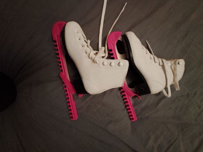 Patins à glace - photo numéro 2