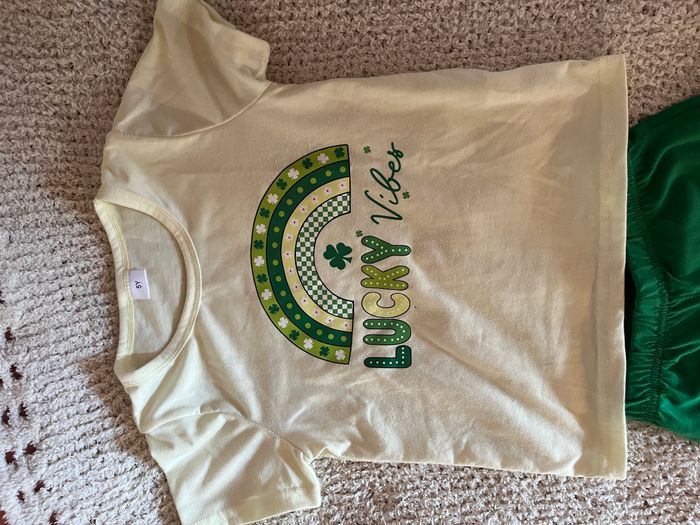 Tenue/ensemble Saint Patrick fille 5 ans - photo numéro 2