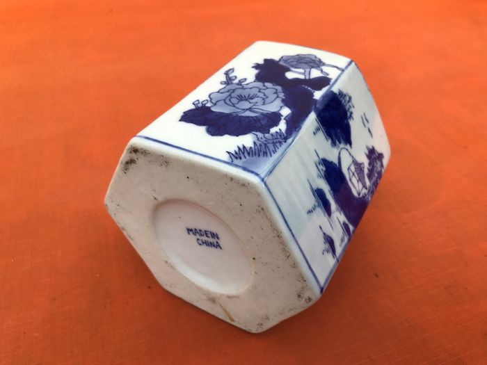 Pot couvert à Thé Porcelaine de Chine Décor bleu sur fond blanc Fleurs de Lotus / Paysage lacustre - photo numéro 8