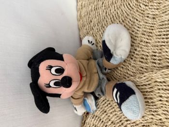 Disney Store Tradicool Minnie Mouse Bean Bag Peluche avec tags