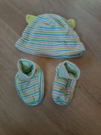 Bonnet+chaussons naissance