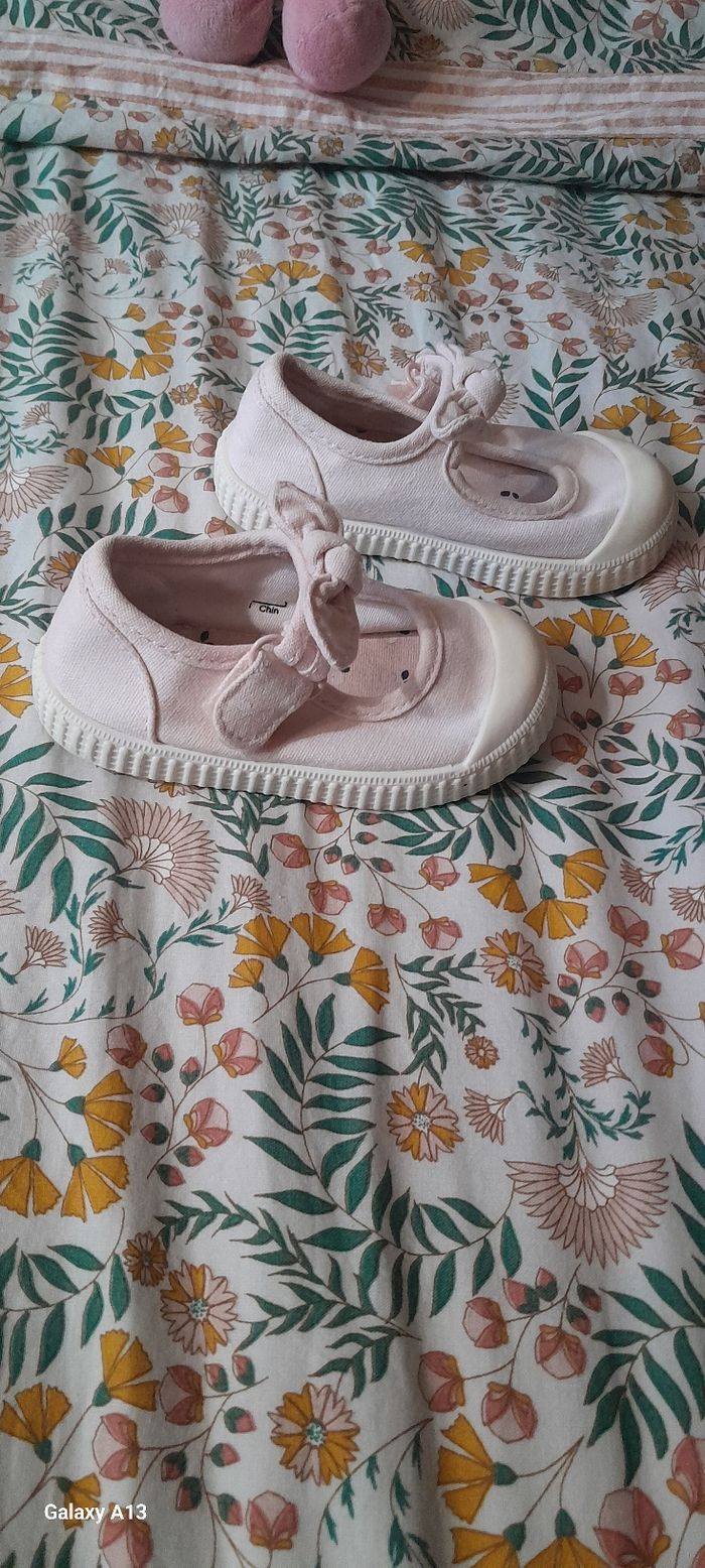 Chaussures T21 - photo numéro 2