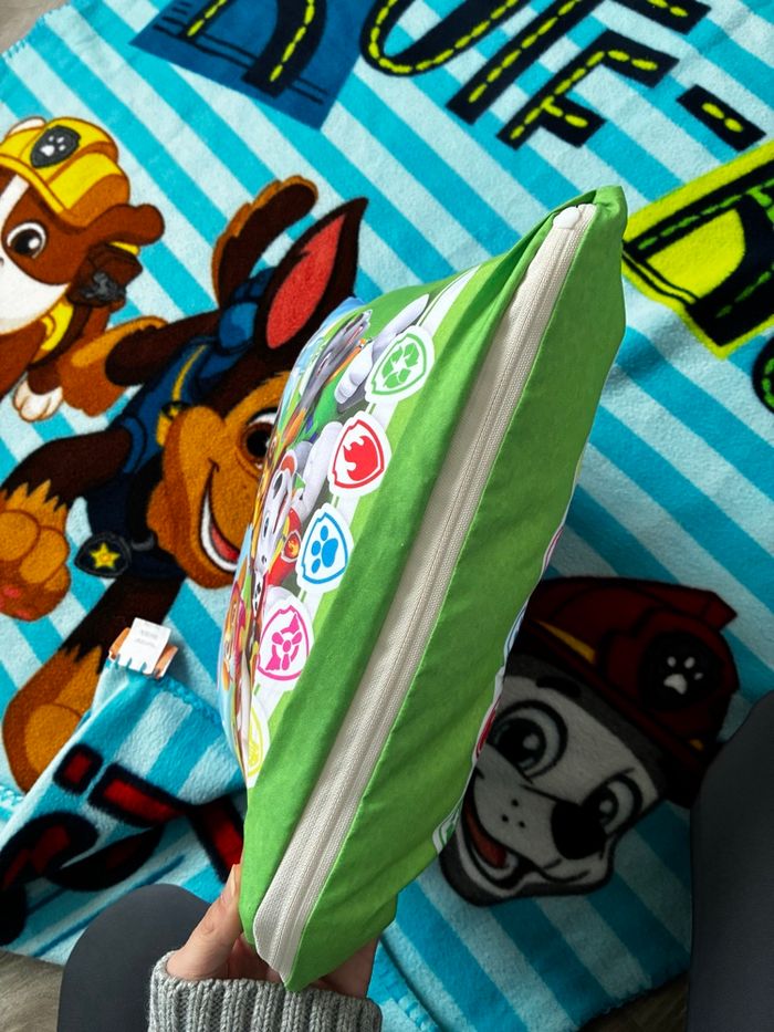 Lot plaid Pat Patrouille + coussin déhoussable - photo numéro 6