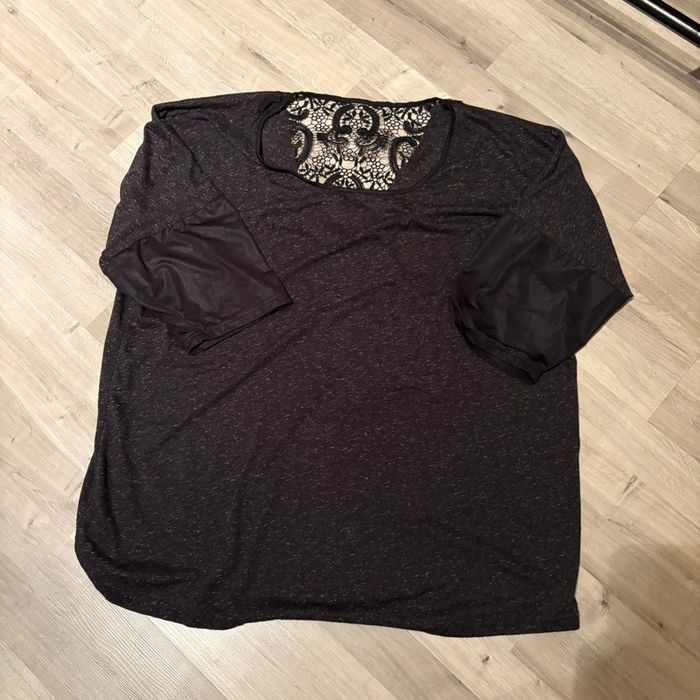 Tshirt • noir • 52 🌿