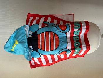 Cape de bain, serviette à capuche dinosaure