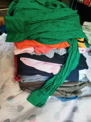 Lot  revendeur vêtements