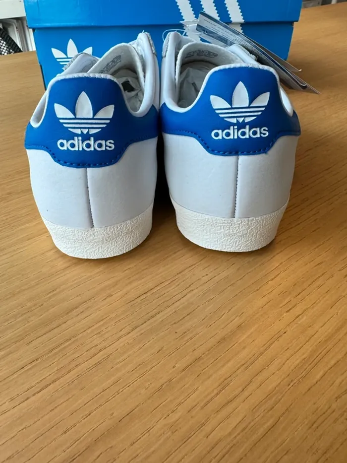 Baskets Adidas 350 CQ2772 Footwear white blue off white taille 37 1/3 neuf - photo numéro 5
