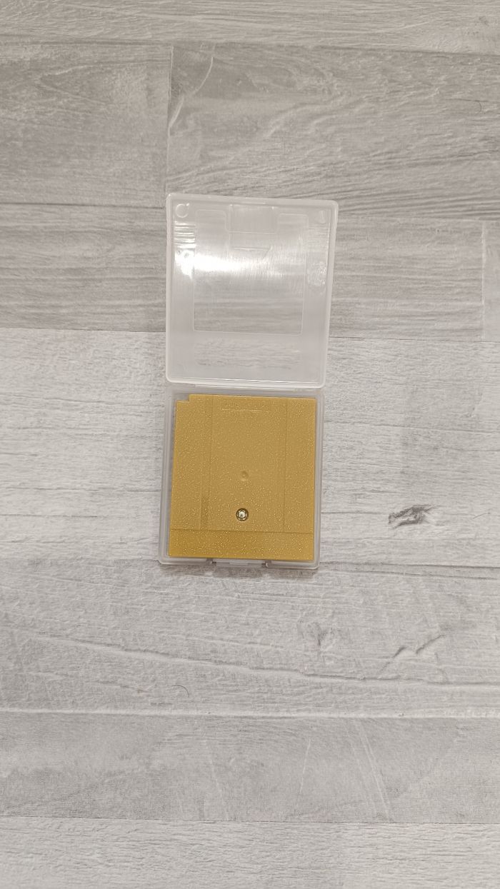 Pokémon version or cartmod pour GameBoy. - photo numéro 2