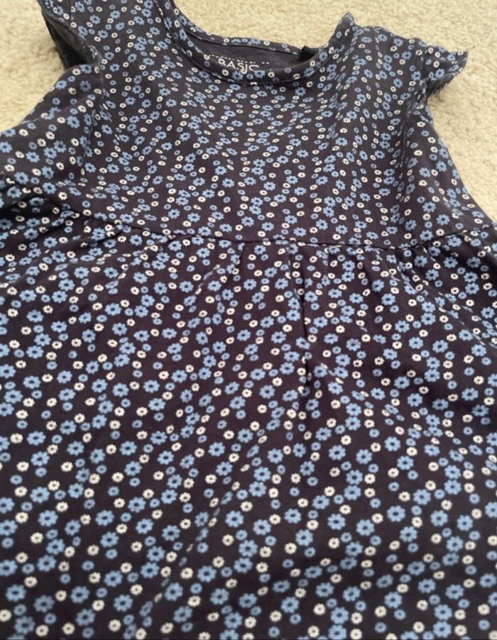 Robe bébé fille 12 mois - photo numéro 2