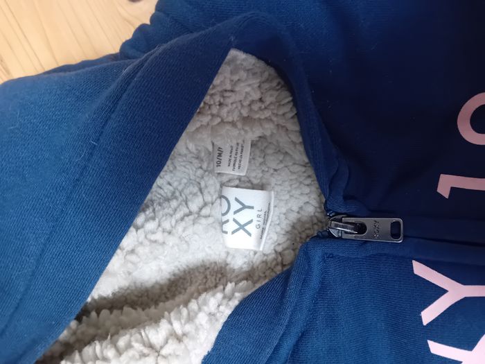 Sweat zippé taille 10 ans - photo numéro 2