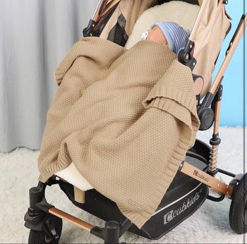 Couverture tricot de coton moutarde 80x100cm