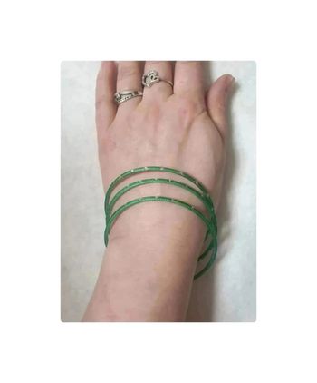 Magnifique lot de 3 bracelets verts à strass